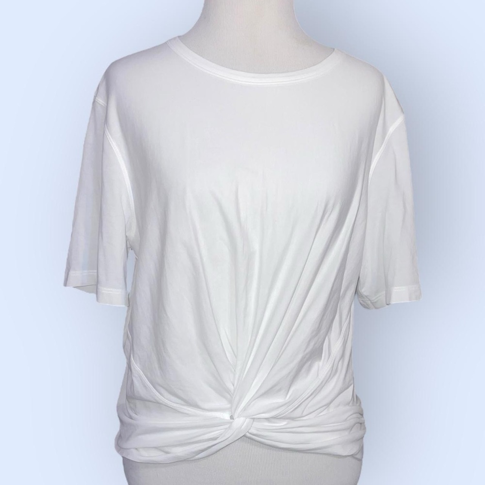Lululemon Crescent T-Shirt